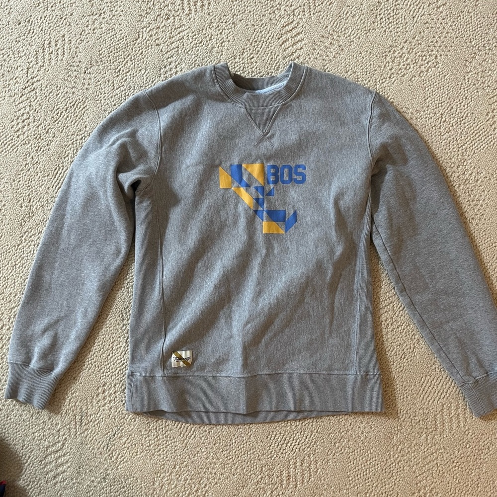 Men’s Medium Crewneck Tracksmith Boston Sweatshirt - trackhouse weight